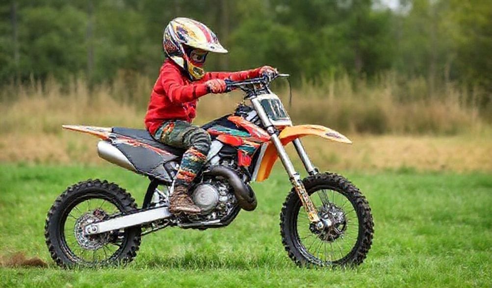 7岁儿童越野摩托车